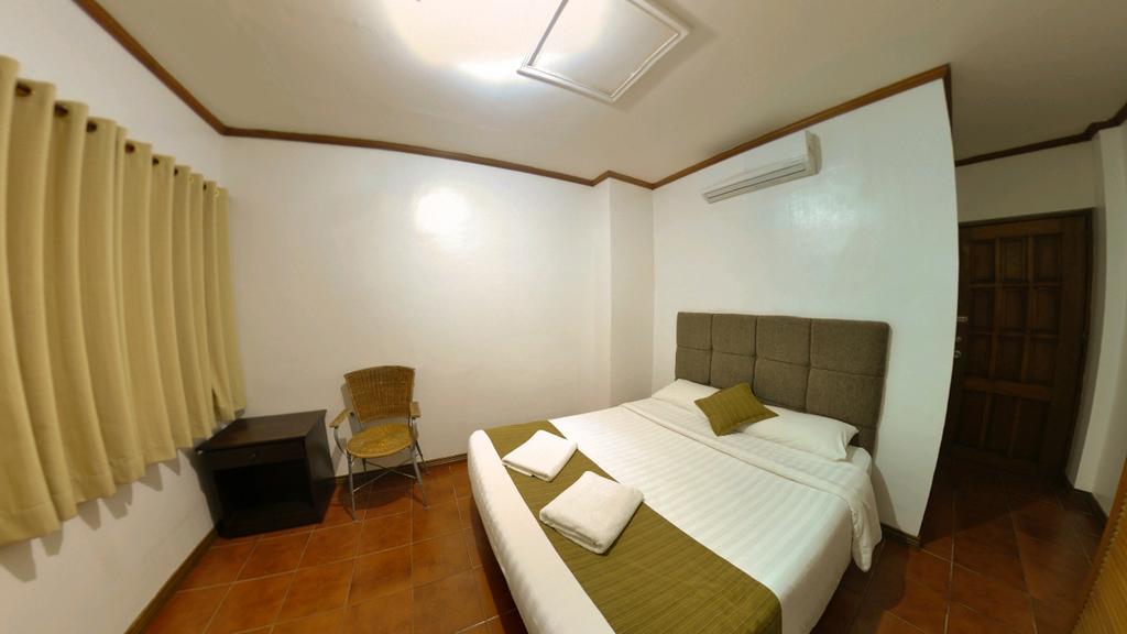 Subiza Beach Resort Olongapo Bagian luar foto