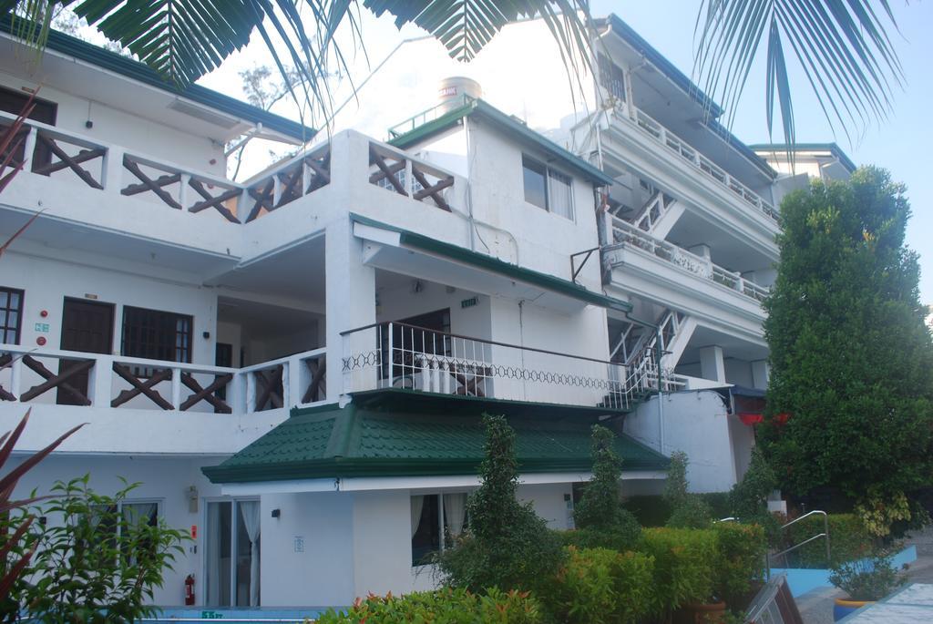 Subiza Beach Resort Olongapo Bagian luar foto